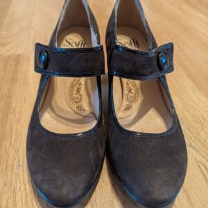 Sofft Suede Mary Jane Brown Heels